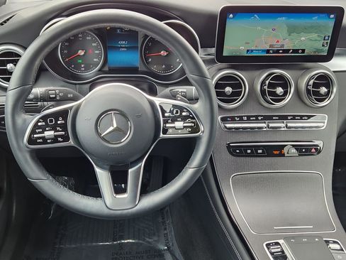 Used 2020 Mercedes-Benz GLC 300 4MATIC image 25