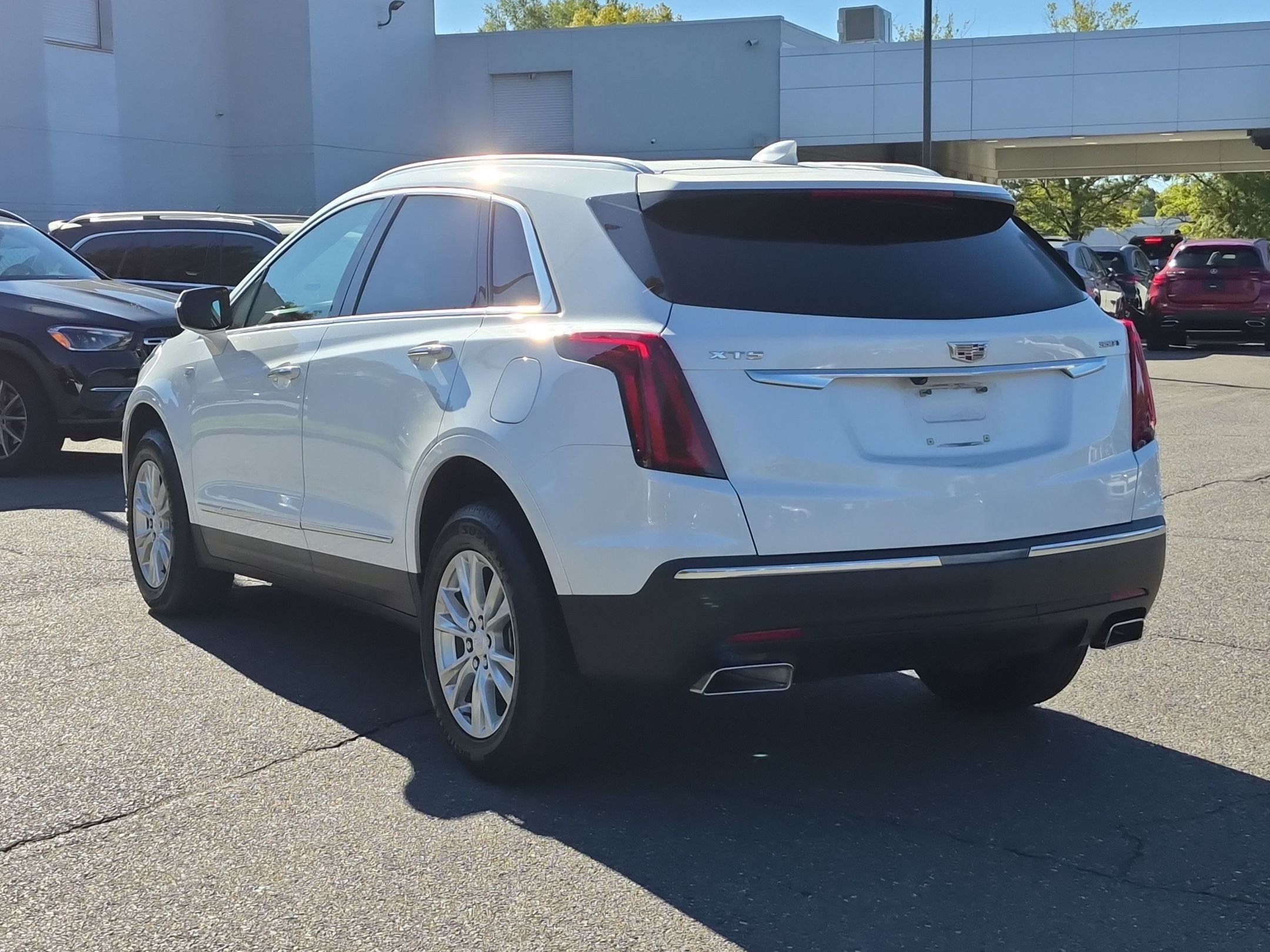 Used 2023 Cadillac XT5 Luxury FWD image 5