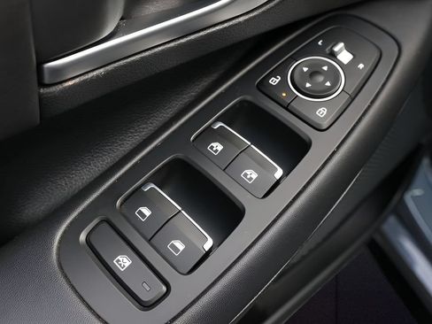 Used 2025 Hyundai Sonata SEL FWD image 29