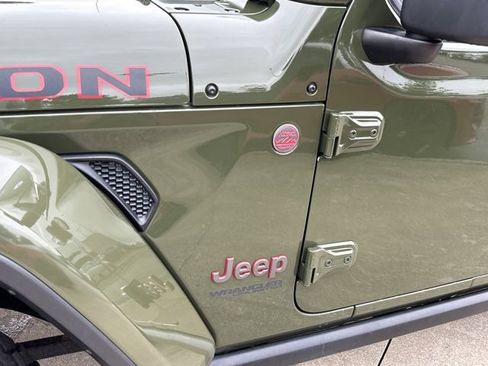 Used 2020 Jeep Wrangler Unlimited Rubicon AWD/4WD image 16