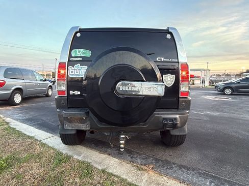 Used 2007 HUMMER H3 image 6