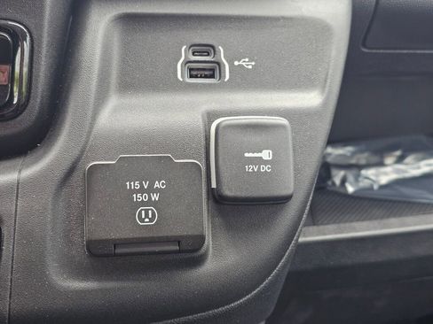 New 2024 RAM ProMaster 3500 w/ Delivery Van Package image 28