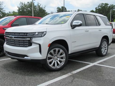 Used 2023 Chevrolet Tahoe Premier AWD/4WD image 2