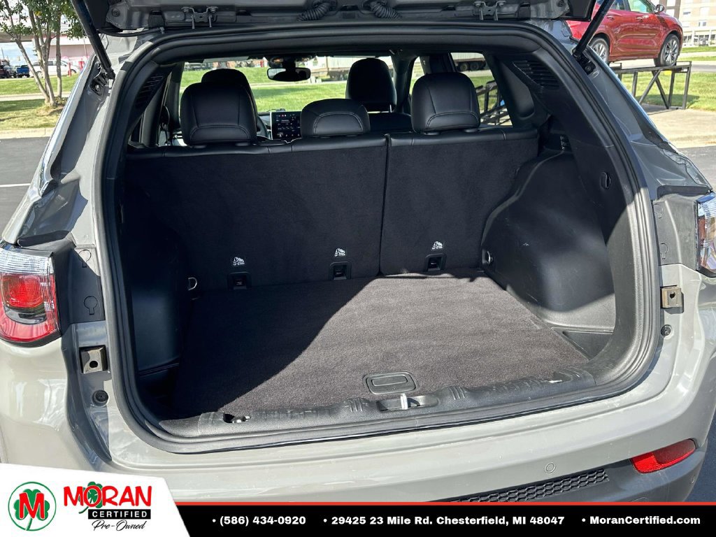 Used 2023 Jeep Compass Limited AWD/4WD image 11