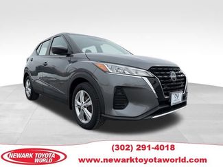 Used 2022 Nissan Kicks S video 1