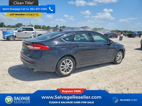 Used 2019 Ford Fusion SE FWD image 4