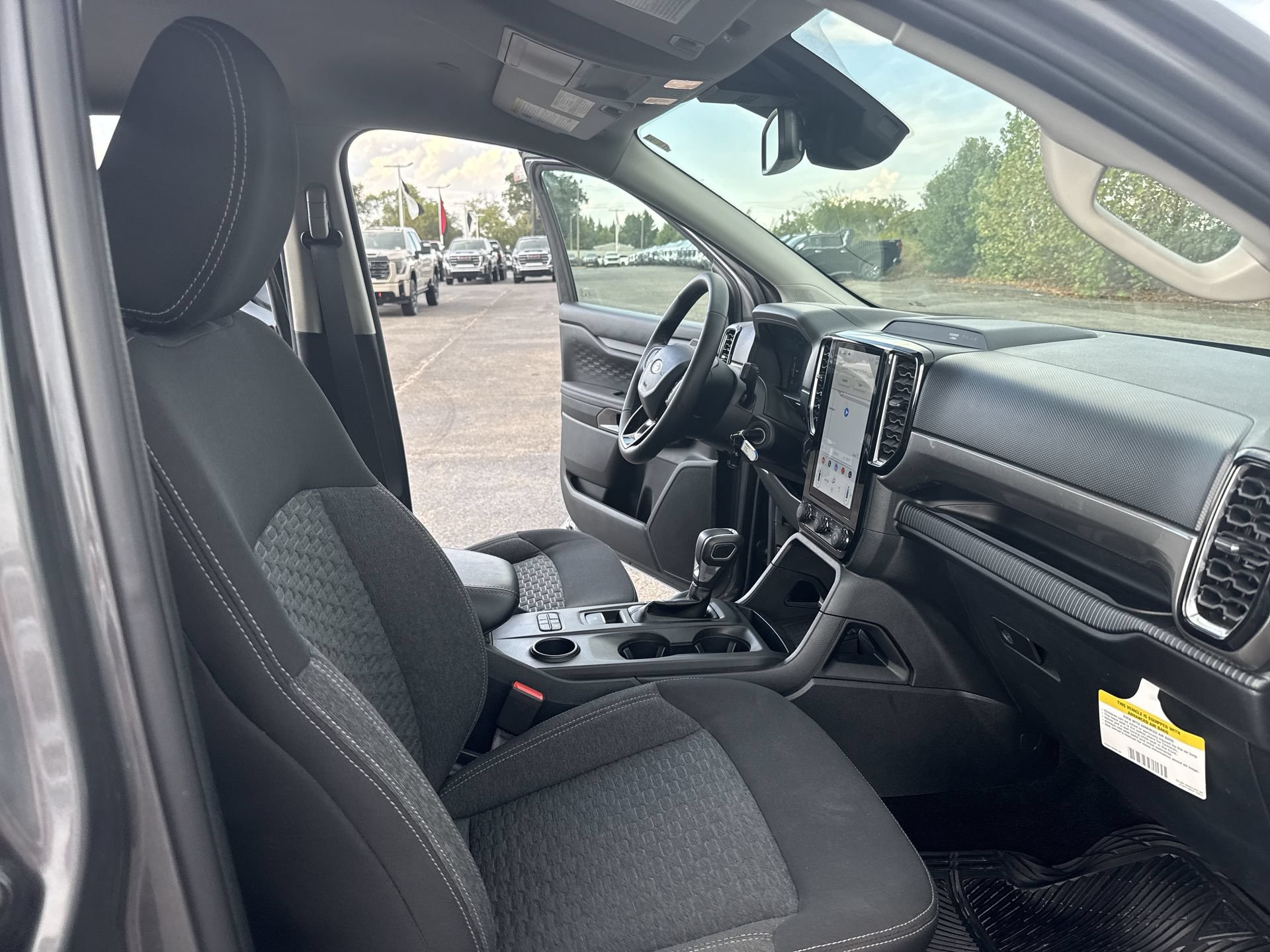 Used 2025 Ford Ranger XLT RWD image 35