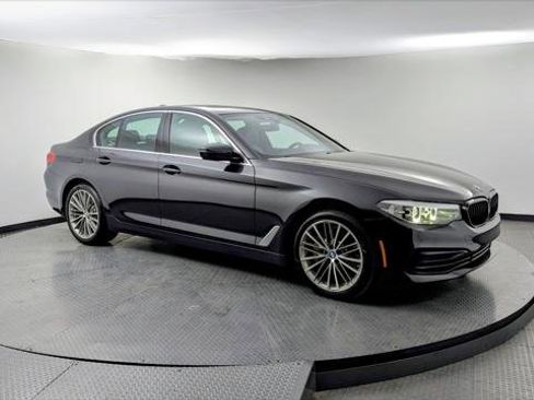 Used 2019 BMW 540i w/ Convenience Package image 9