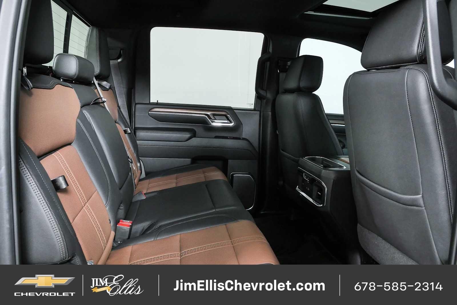 Certified 2024 Chevrolet Silverado 2500 High Country w/ Technology Package AWD/4WD image 23