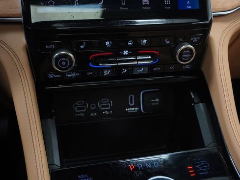Certified 2024 Jeep Grand Cherokee L Summit AWD/4WD image 37