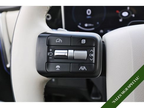 Used 2024 Hyundai Santa Fe Calligraphy image 18