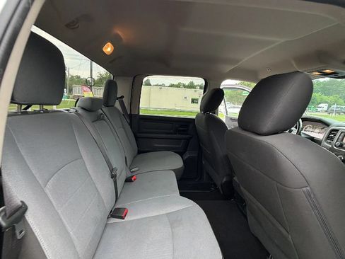 Used 2021 RAM 1500 Tradesman w/ Tradesman SXT Package AWD/4WD image 46