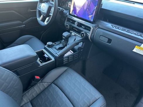 New 2026 Toyota Tacoma TRD Off-Road AWD/4WD image 15