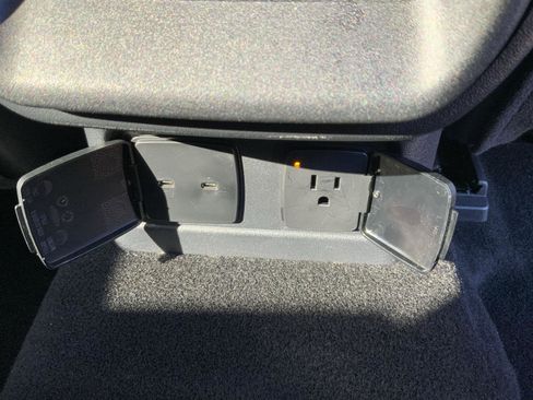 Used 2025 Ford Bronco Big Bend image 61