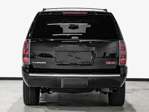 Used 2013 GMC Yukon Denali image 7