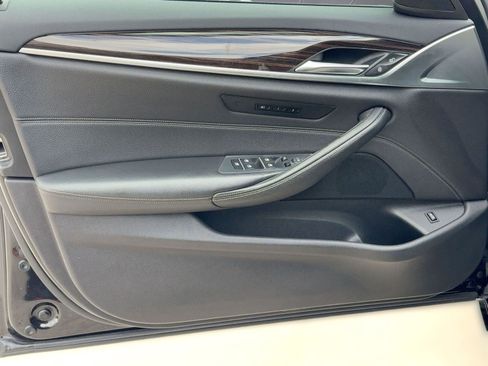 Used 2017 BMW 540i image 11