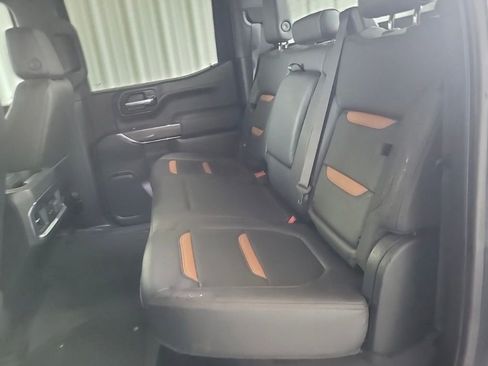 Used 2021 GMC Sierra 1500 AT4 AWD/4WD image 6