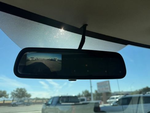 Used 2021 Chevrolet Express 2500 image 18