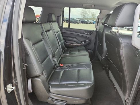 Certified 2020 Chevrolet Suburban LT AWD/4WD image 39