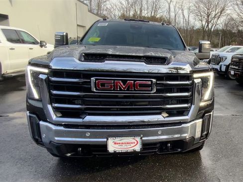 New 2026 GMC Sierra 2500 SLT w/ SLT Premium Package image 3