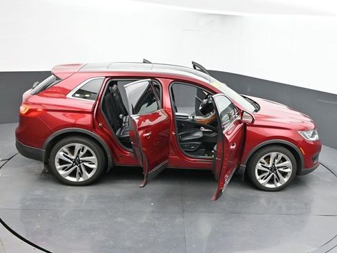 Used 2016 Lincoln MKX Reserve w/ Driver Assistance Package image 46