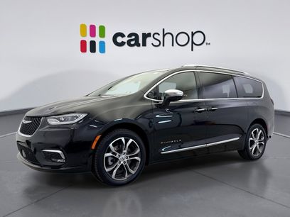 Used 2022 Chrysler Pacifica Pinnacle