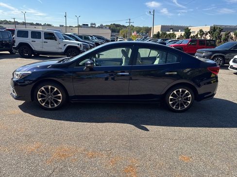 Used 2021 Subaru Impreza 2.0i Limited image 15