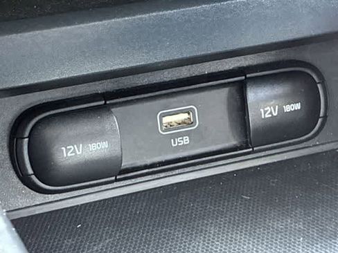 Used 2024 Kia Soul LX w/ Option Group 015 FWD image 32