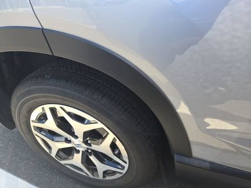 Used 2023 Subaru Forester Premium AWD/4WD image 13