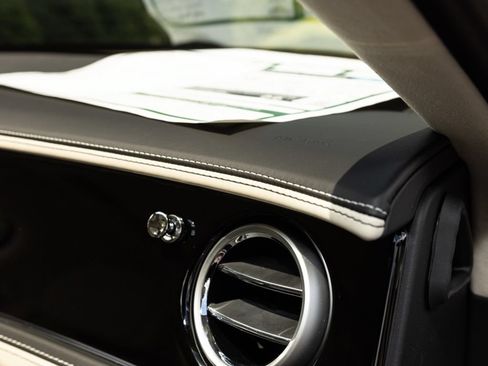 New 2026 Bentley Flying Spur Plug-In Hybrid AWD/4WD image 77