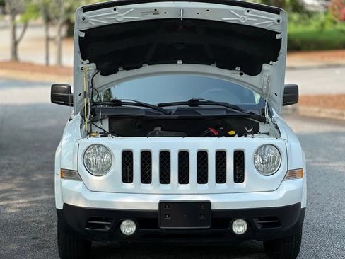 Used 2015 Jeep Patriot Sport w/ Power Value Group FWD image 39
