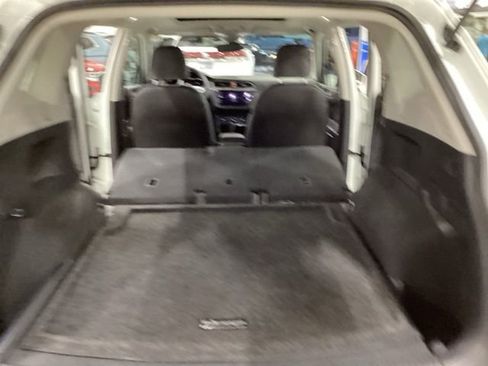 New 2023 Volkswagen Tiguan SE w/ Panoramic Sunroof Package image 15