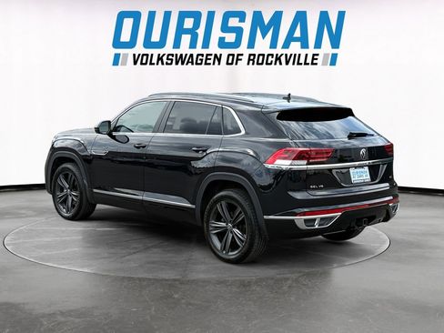 Used 2022 Volkswagen Atlas Cross Sport SEL R-Line AWD/4WD image 4