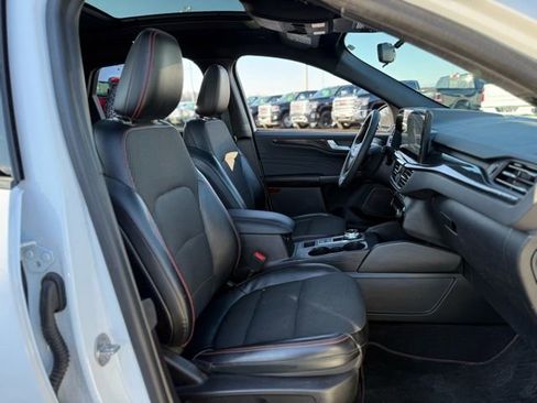 Used 2023 Ford Escape ST-Line Select w/ Tech Pack #2 image 17