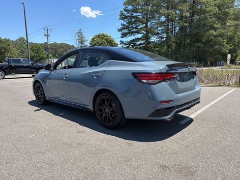 Certified 2025 Nissan Sentra SR w/ Midnight Edition FWD image 7