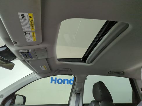 Used 2017 Acura MDX SH-AWD w/ Technology Package image 16