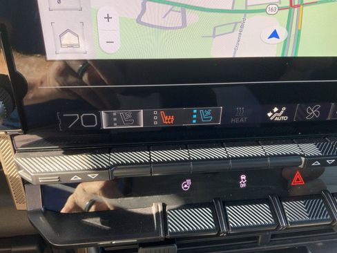 New 2025 GMC Hummer EV 3X AWD/4WD image 52