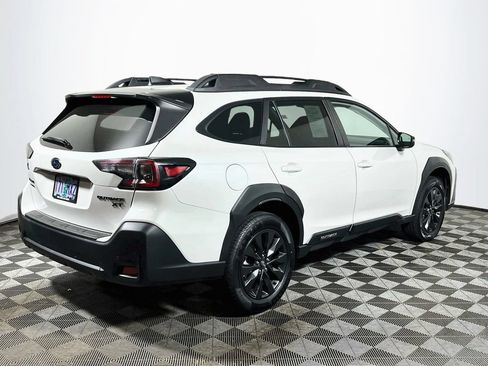 Used 2024 Subaru Outback Onyx Edition XT AWD/4WD image 7
