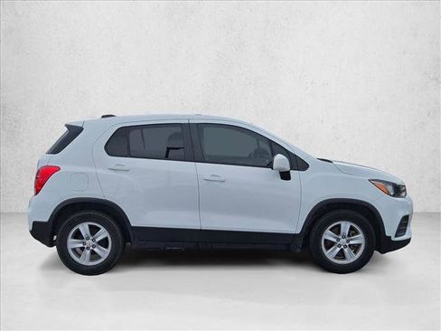 Used 2020 Chevrolet Trax LS w/ Tint and Cruise Package image 4