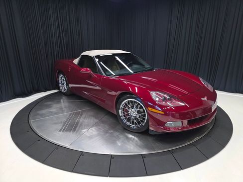 Used 2006 Chevrolet Corvette Convertible w/ Preferred Equipment Group RWD image 49