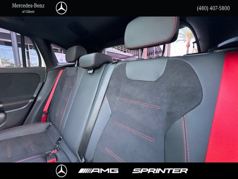 Used 2024 Mercedes-Benz GLA 35 AMG 4MATIC image 24
