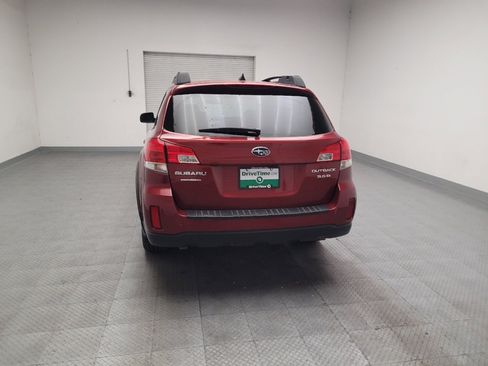Used 2014 Subaru Outback 3.6R Limited w/ Accessory Value Package (OYZ) AWD/4WD image 6