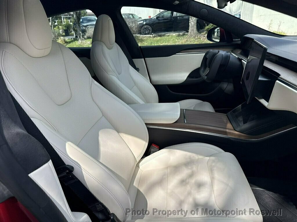 Used 2024 Tesla Model S AWD/4WD image 21