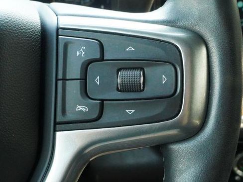 Used 2023 Chevrolet Silverado 1500 LT image 15