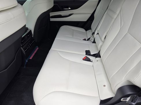 New 2026 Lexus LX 700h Luxury AWD/4WD image 17