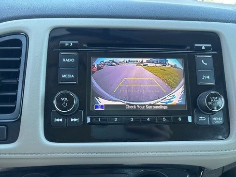Certified 2022 Honda HR-V LX image 18