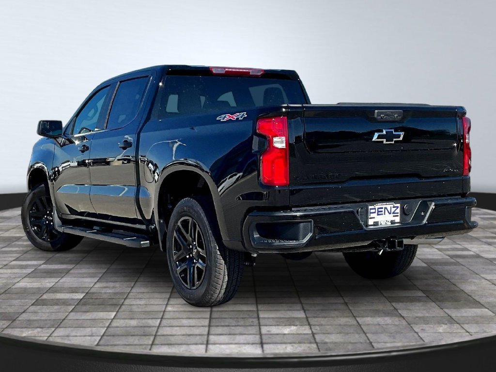 New 2026 Chevrolet Silverado 1500 RST w/ LPO, Dark Essentials Package AWD/4WD image 3