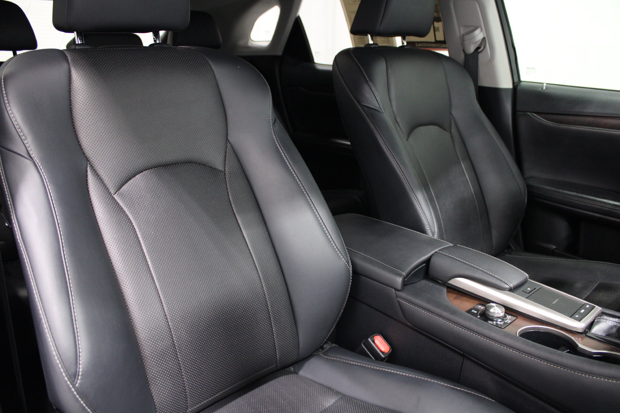 Used 2020 Lexus RX 350 AWD w/ Premium Package image 27