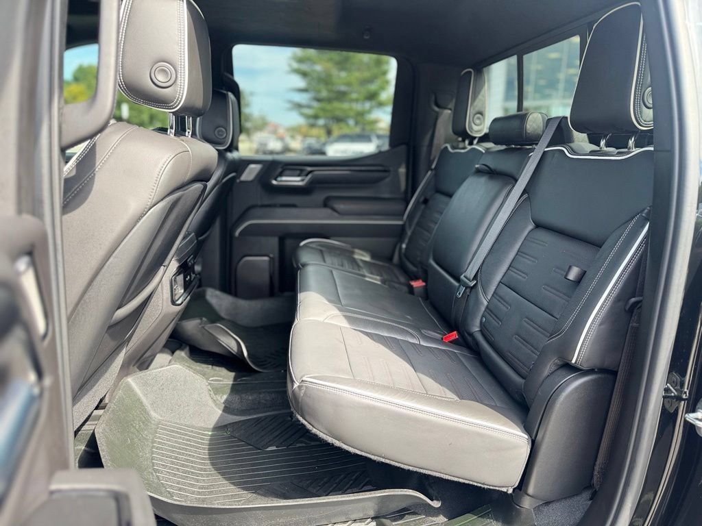 Used 2024 GMC Sierra 1500 AT4X w/ AT4X AEV Edition AWD/4WD image 25