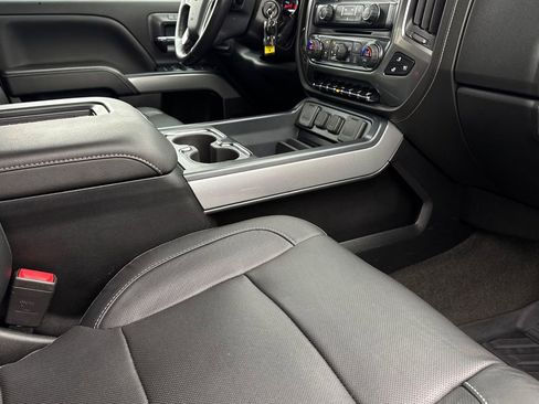 Used 2018 Chevrolet Silverado 2500 LTZ w/ Duramax Plus Package image 17